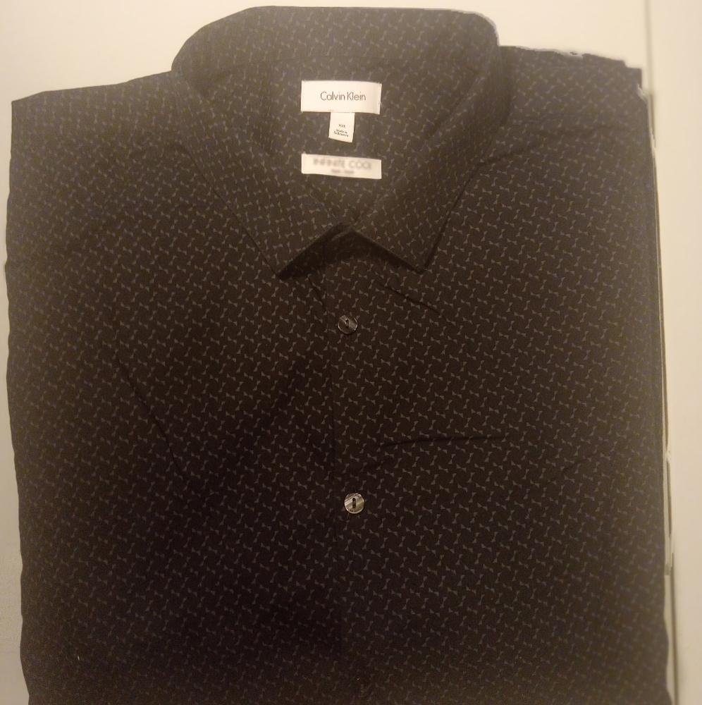 Calvin Klein non-iron long sleeve button down